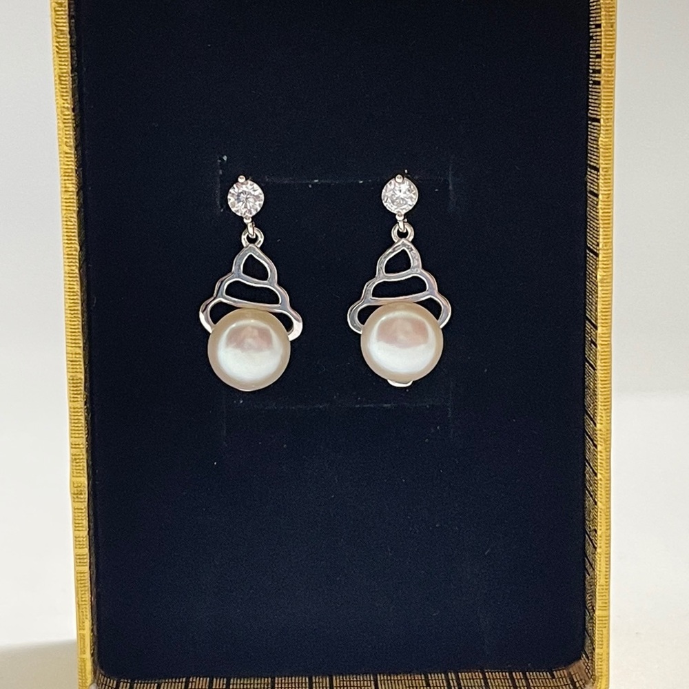 Authentic Freshwater pearl earrings tree like